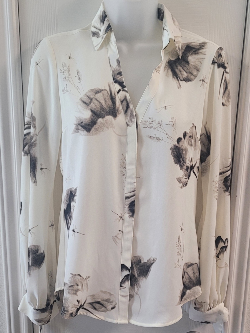 Express Cream Button-Down Blouse with Black Floral Print